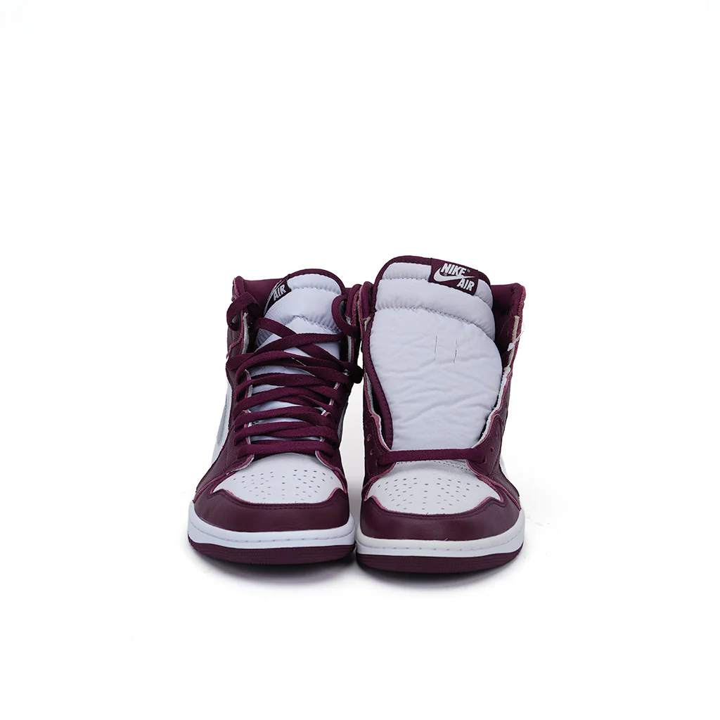 Nike Air Jordan 1 High Bordeaux Size 10 Used - Image 2