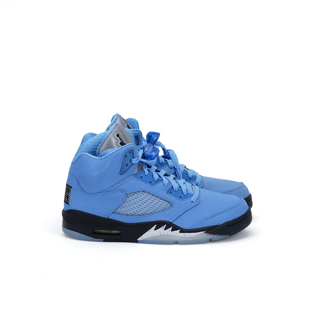 Nike Air Jordan 5 UNC Size 11 New