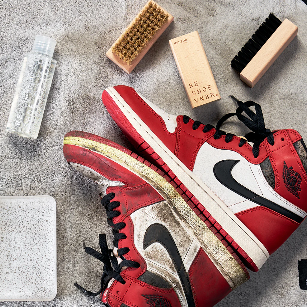 ESSENTIAL SHOE CLEANING KIT - Image 3