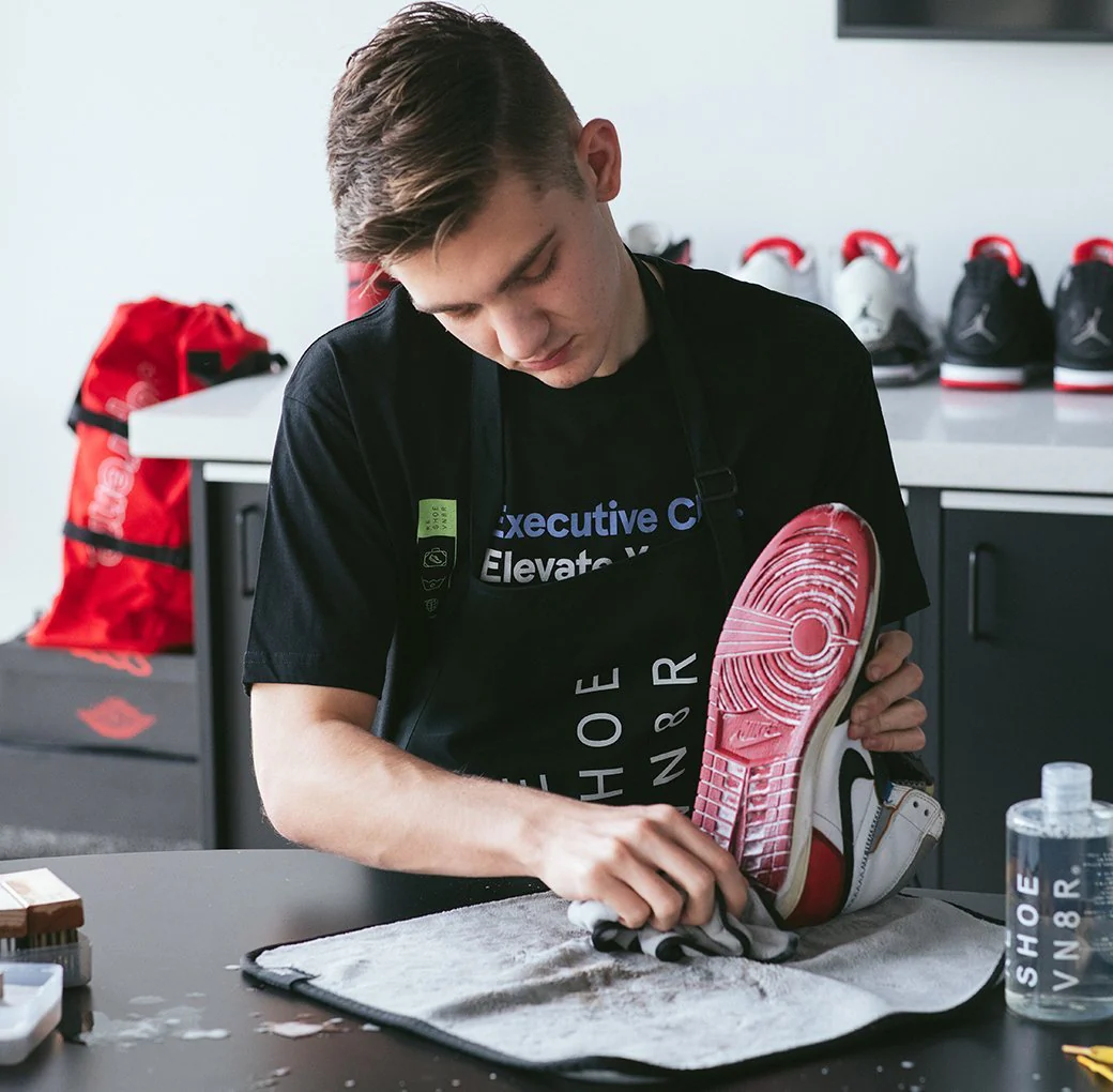 EXECUTIVE SHOE CLEANING SYSTEM - Image 6