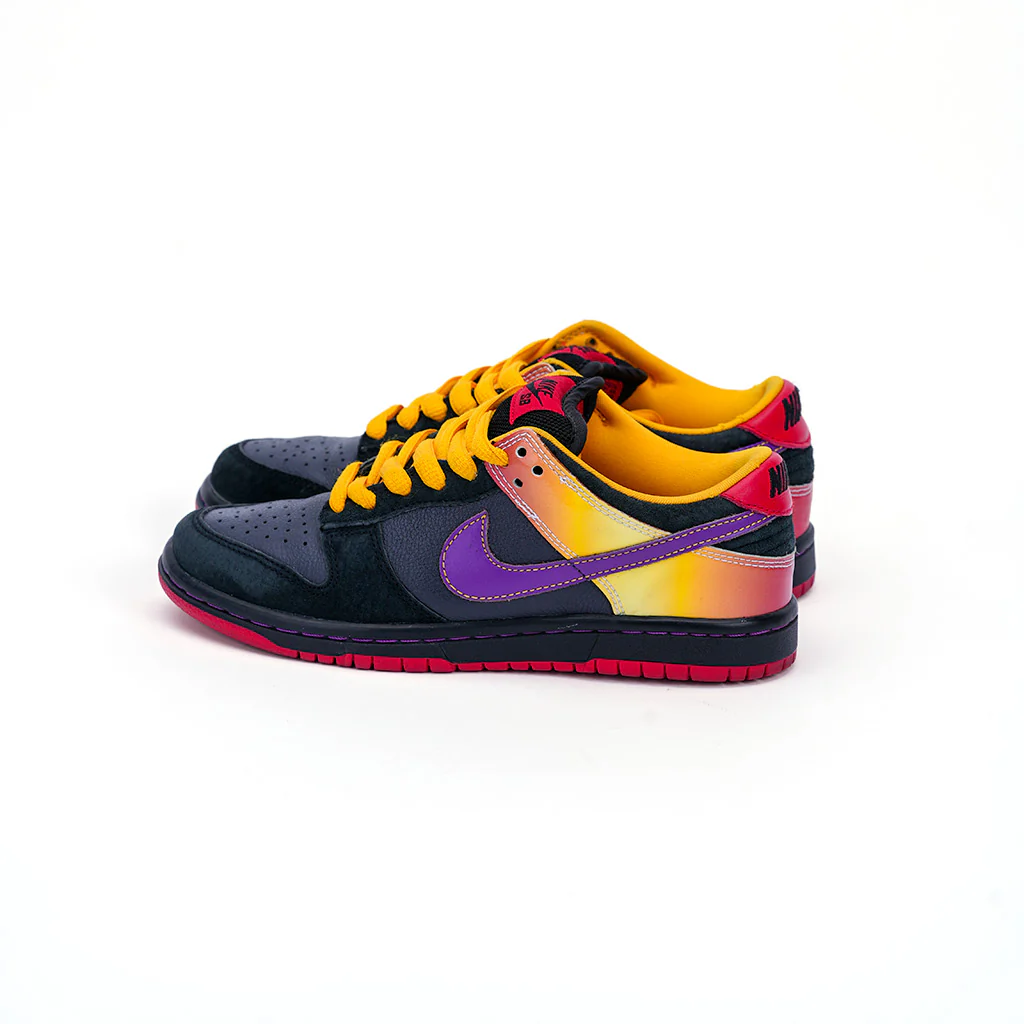 Nike Dunk SB Appetite for destructions Size 4.5 Used - Image 2