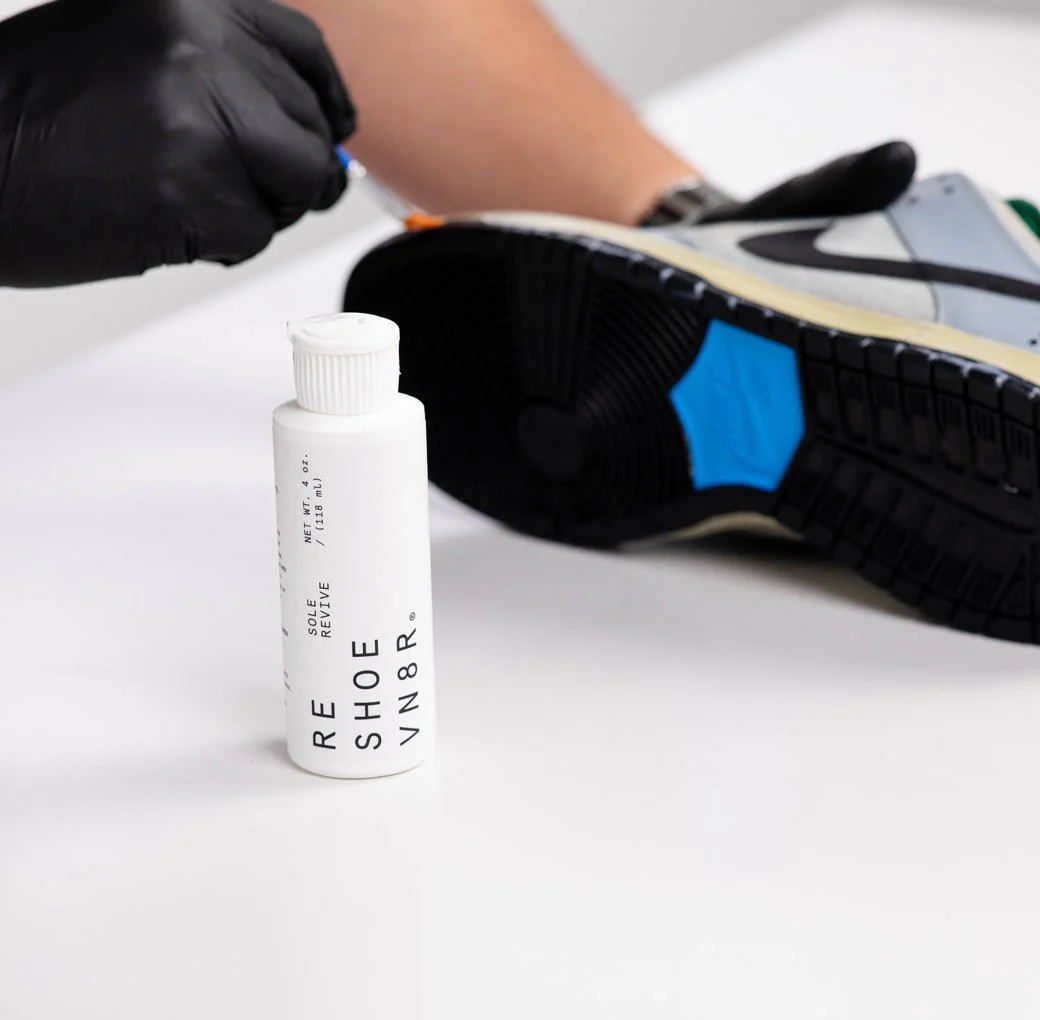 SOLE REVIVE (UNYELLOWING TREATMENT) - Image 10